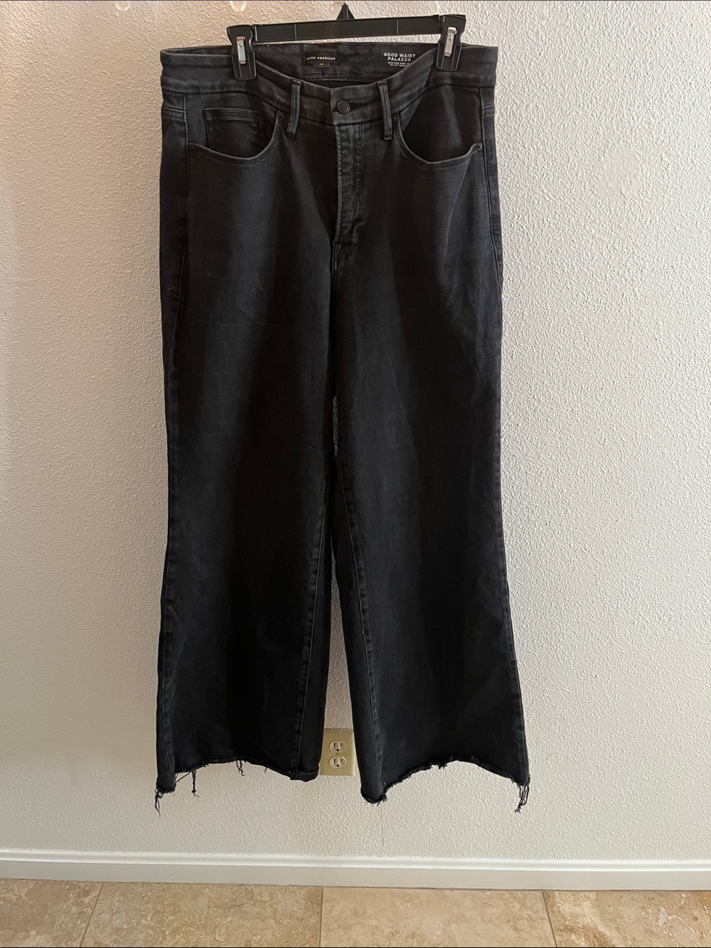Good American Black High-Rise Wide-Leg Raw Hem Jeans